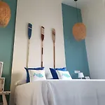 Vestal Classic Adults Only Πανδοχείο *