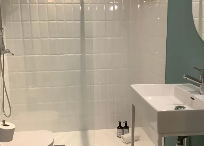 Vestal Classic Adults Only קמברילס